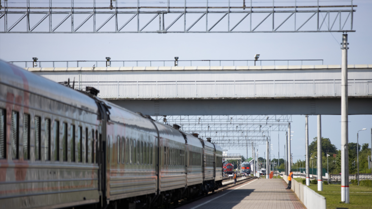 Черняховск калининград электричка расписание