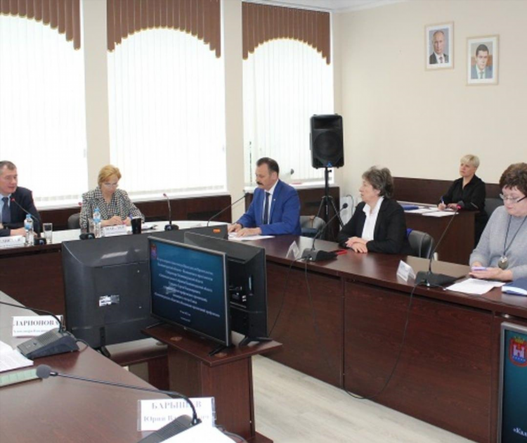 Елисеев калининград правительство
