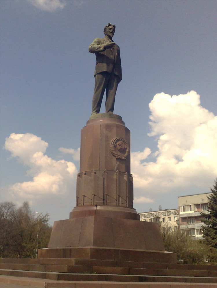 Калининград памятник